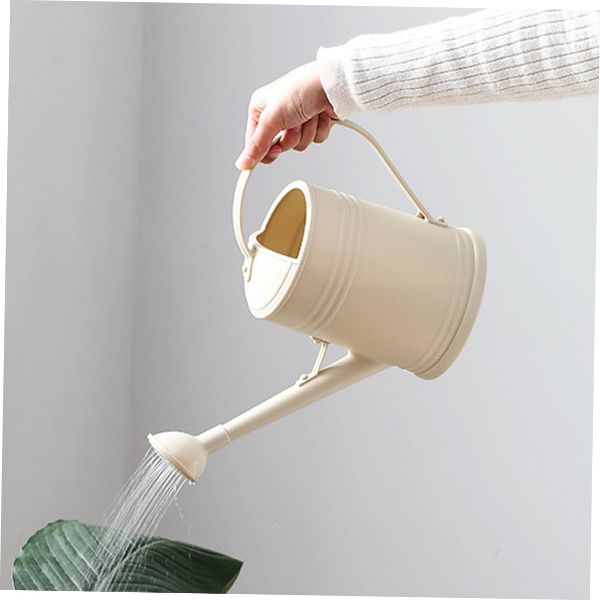 Annaffiatoio da Giardino 2000ml in Pp Beige, lungo Beccuccio
