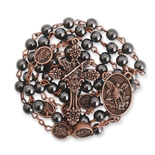 Nazareth Store Colar de contas de pedra de hematita do terço de São Miguel, contas de glória, medalha de arcanjo e cruz com caixa de presente de metal, 20 Inches, Zinco, Sem Pedra Preciosa