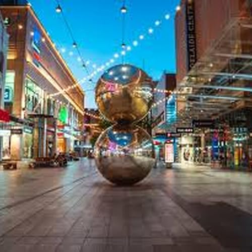 Midnight trade starts tonight for Christmas shoppers