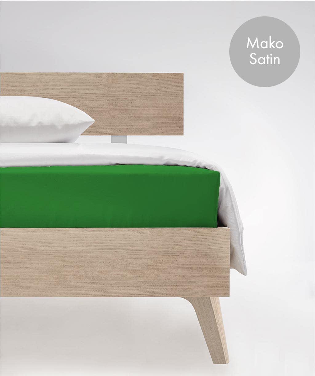 fleuresse Colours Bettlaken, ohne Gummizug, Uni-Mako-Satin, 100% Baumwolle, Oekotex Standard 100, 270 x 260 cm, Fb. Grasgrün