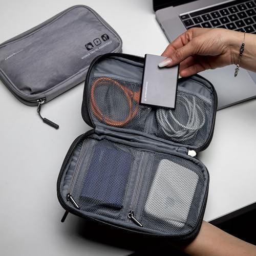 Image of Travelon World Travel Essentials Tech Organizer