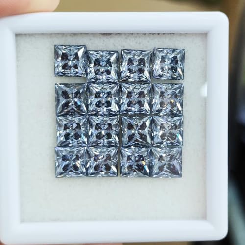 Moissanite princesse grise haute clarté : l'alternative durable pour éviter les pierres ternes