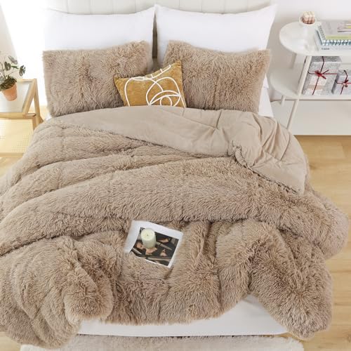 Smoofy Fluffy King Size Comforter Set, Faux Fur Comforter Set, Luxury Fuzzy King Bedding Set, Soft Shaggy Bed Set for All Season, 3 Pieces - 1 Comforter & 2 Pillowcases, Khaki