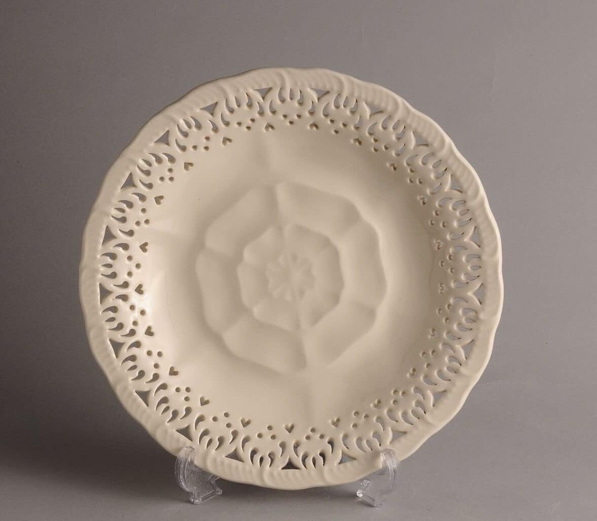 Hartley Greens Leeds Pottery Tudor Rose Plate