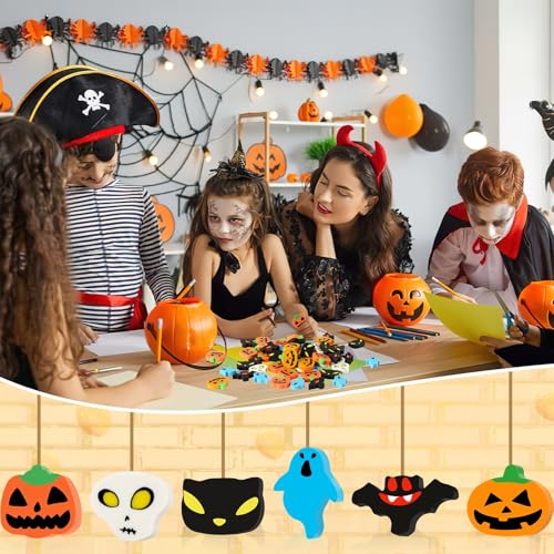 JUNEBRUSHS Halloween Radiergummis, 30 Stück Halloween Kleine Radiergummis Halloween Bleistift Radiergummis Fledermaus Kürbis Lustig für Kinder Schule Büro Geschenke