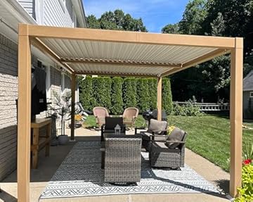 gazebo with retractable roof