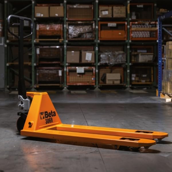 Beta 3069 – Transpallet Manuale 2,5 t, Forche 1150 × 540 mm, Ruote e Rulli in PU, Valvole di Sicurezza e Leva a 3 Posizioni – per Officine e Magazzini