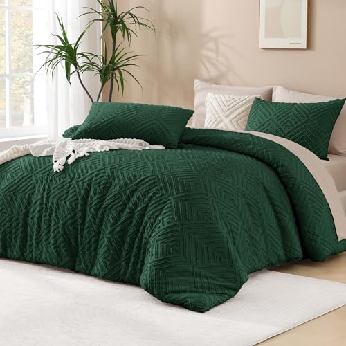 Image of Andency Dark Emerald Green Oversized King Comforter 128''x120'', 3 Pieces Soft Boho Bedding Set & Collections, All Season Farmhouse Tufted Fluffy Bed Set (1 Comforter, 2 Pillowcases)