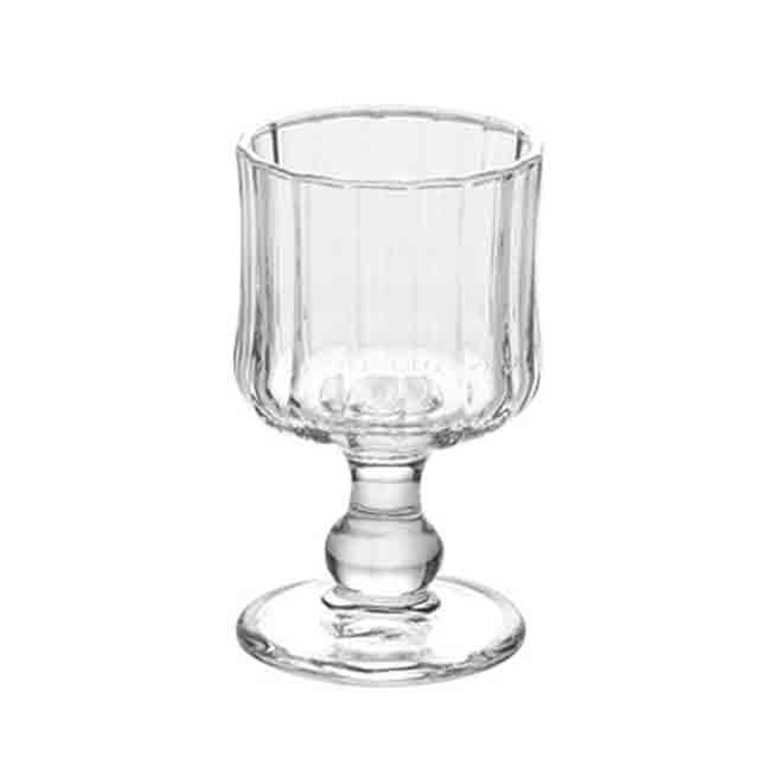 Copas acanaladas de vidrio transparentes para agua y refrescos