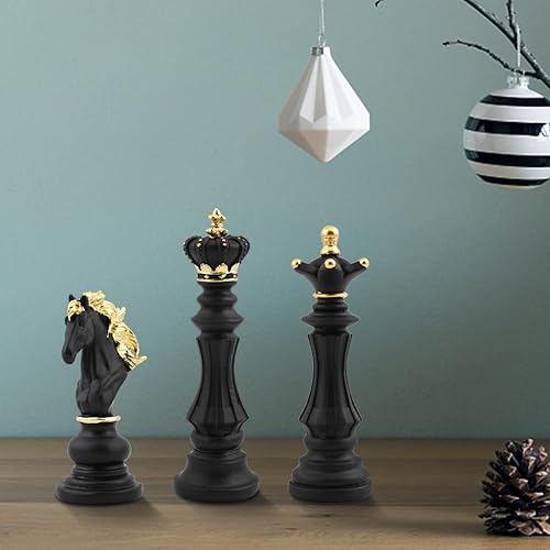 Miniatura 8 de EMVANV Juego de 3 piezas de decoración de estatua de ajedrez pequeña, figura de resina, juego de ajedrez King + Queen + caballero para oficina,