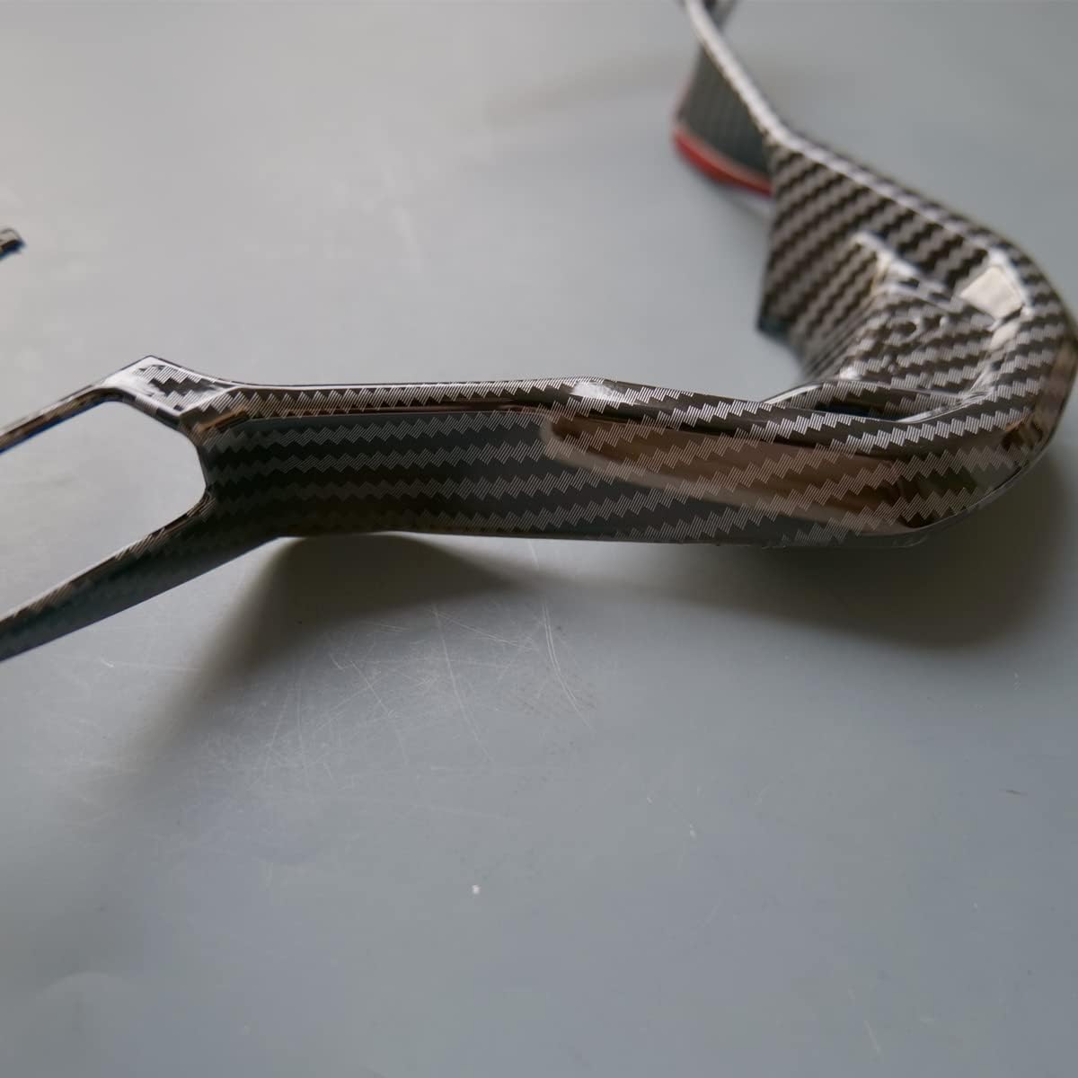 Sport Style Carbon Fiber Print Steering Wheel Cover Trim for VW Volkswagen Atlas 2021-2025 Atlas Cross Sport Taos Jetta 2022-2025