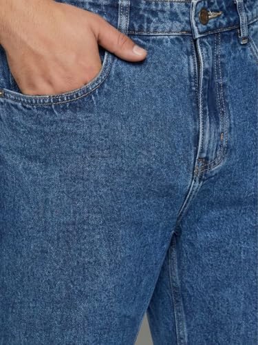 Image of Urbano Plus Men's Relaxed Fit Washed Denim Jeans Non-Stretchable