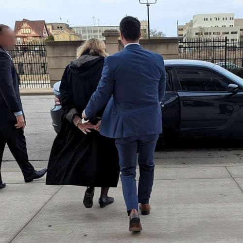 &ldquo;So Now They&rsquo;re Arresting Judges&rdquo; Podcast Por  arte de portada