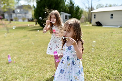 image for Maxx Bubbles 32 oz Bubble Solution – Easy Grip Bottle for Kids | Ref