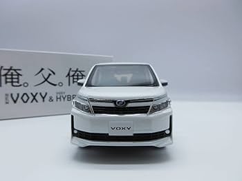 ハ*ル様 ヴォクシー 80系　voxy カラーサンプルミニカー　非売品　ホワイト ハ*ル様 ヴォクシー 80系 voxy カラーサンプルミニカー 非売品