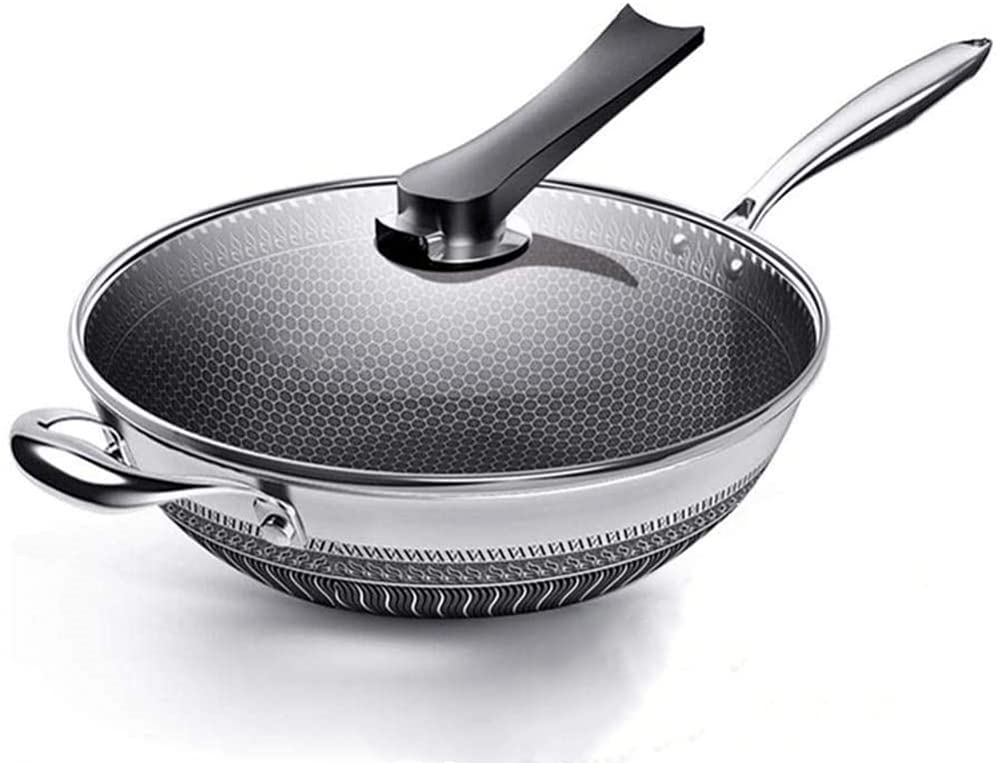 Poêle à frire fumée style wok pour repas de famille sains