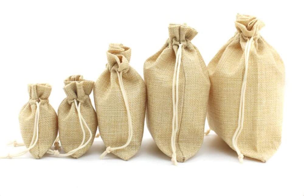 Borse Regalo e Sacchetti 50 pz/Lotto Multi Color Natural Burlap Wedding Samples Samples Gem Pietra Minerale Caramella Biscotti Biscotti Bustina di Juta Coulisse Borse Dimensioni Varie