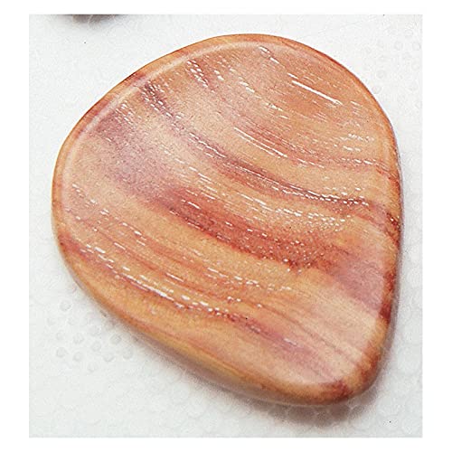 Dugain bois de rose – Médiator guitare - Les Beatles, Paul McCartney, John Lennon, RIngo Starr, George Harrison Dugain bois de rose - Médiator guitare
