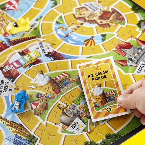 Hasbro Gaming B0654 The Game Of Life Board Game thumb #5
