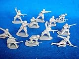 WWII - Italian Infantry Plastic Army Men: 12 piece set of 54mm Figures - 1:32 Scale
