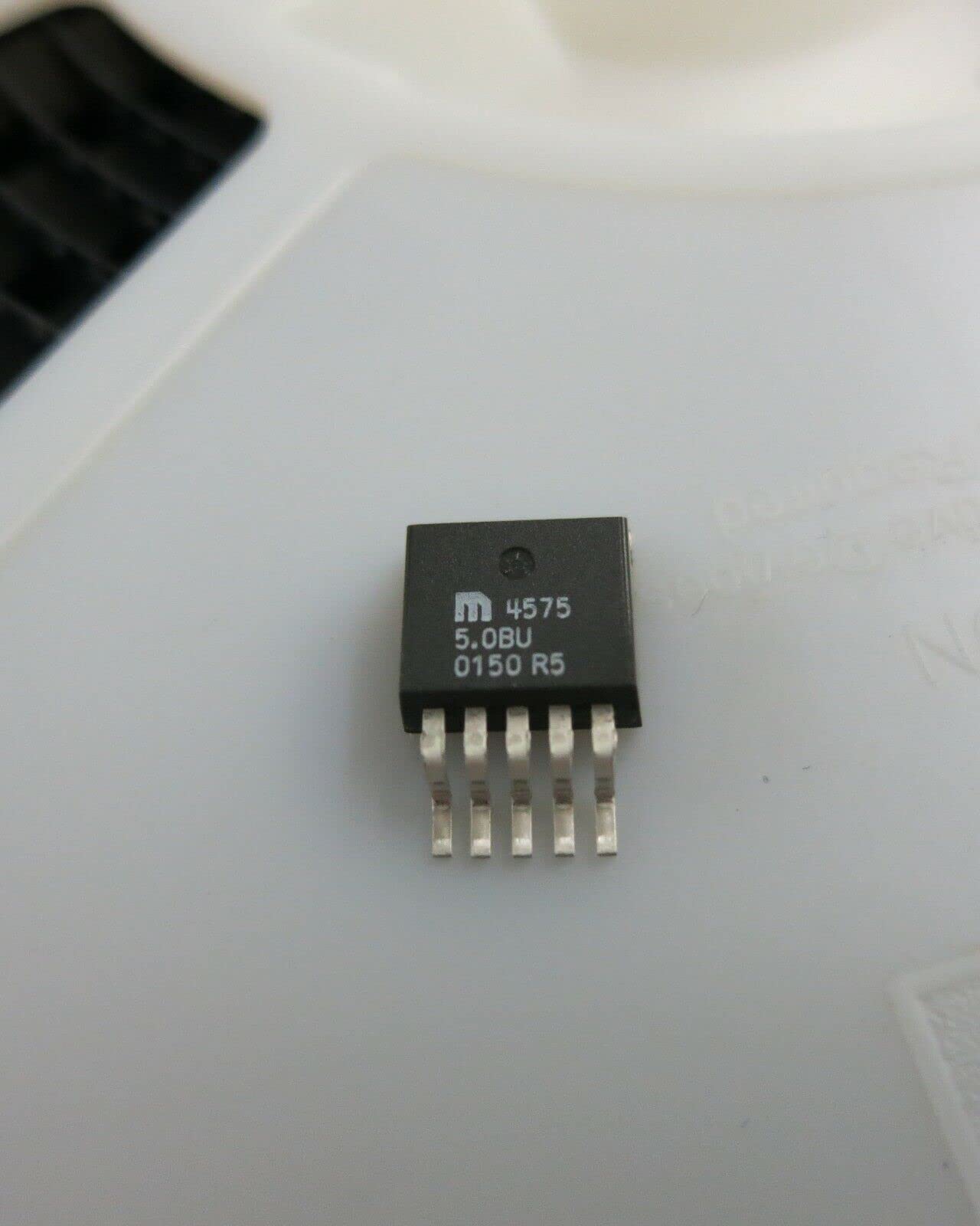 Generic (5 PCS) MIC4575-5.0BU MICREL ******