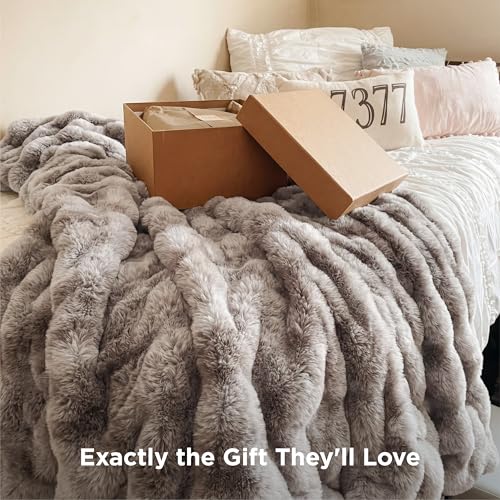 Image of Bedsure GentleSoft Tie-dye Brown Fluffy Fuzzy Throw Blanket, Soft Cozy Fleece Faux Fur Blanket for Couch, Brown Room Decor Coloring Bed Cover, Thick Warm Plush Women Men Birthday Gifts