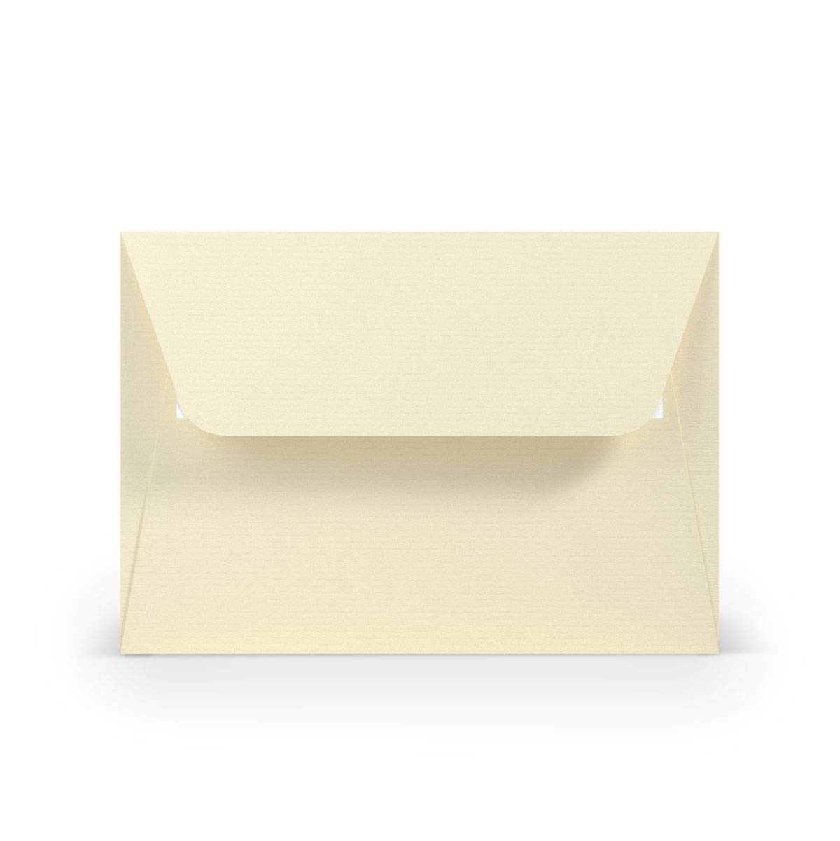 PAPERADO 200 Briefumschläge DIN C6 Haftklebung mit Seidenfutter Chamois gerippt Creme Beige - 100 g/m² Kuvert ohne Fenster 11,4 x 16,2 cm - Umschläge mit breiter Verschlussklappe