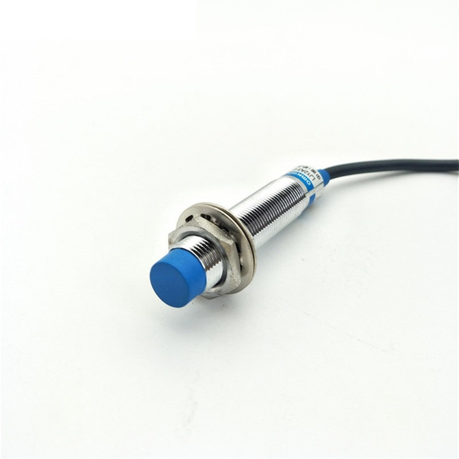 Capteur d'approche 4mm LJ12A3-4-Z/AY pour détection précise - 5