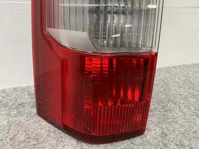 プロボックス NCP165V 左テールランプ ICHIKOH 52-280 Yahoo!オークション -「ichikoh 52-280」(パーツ) の落札相場