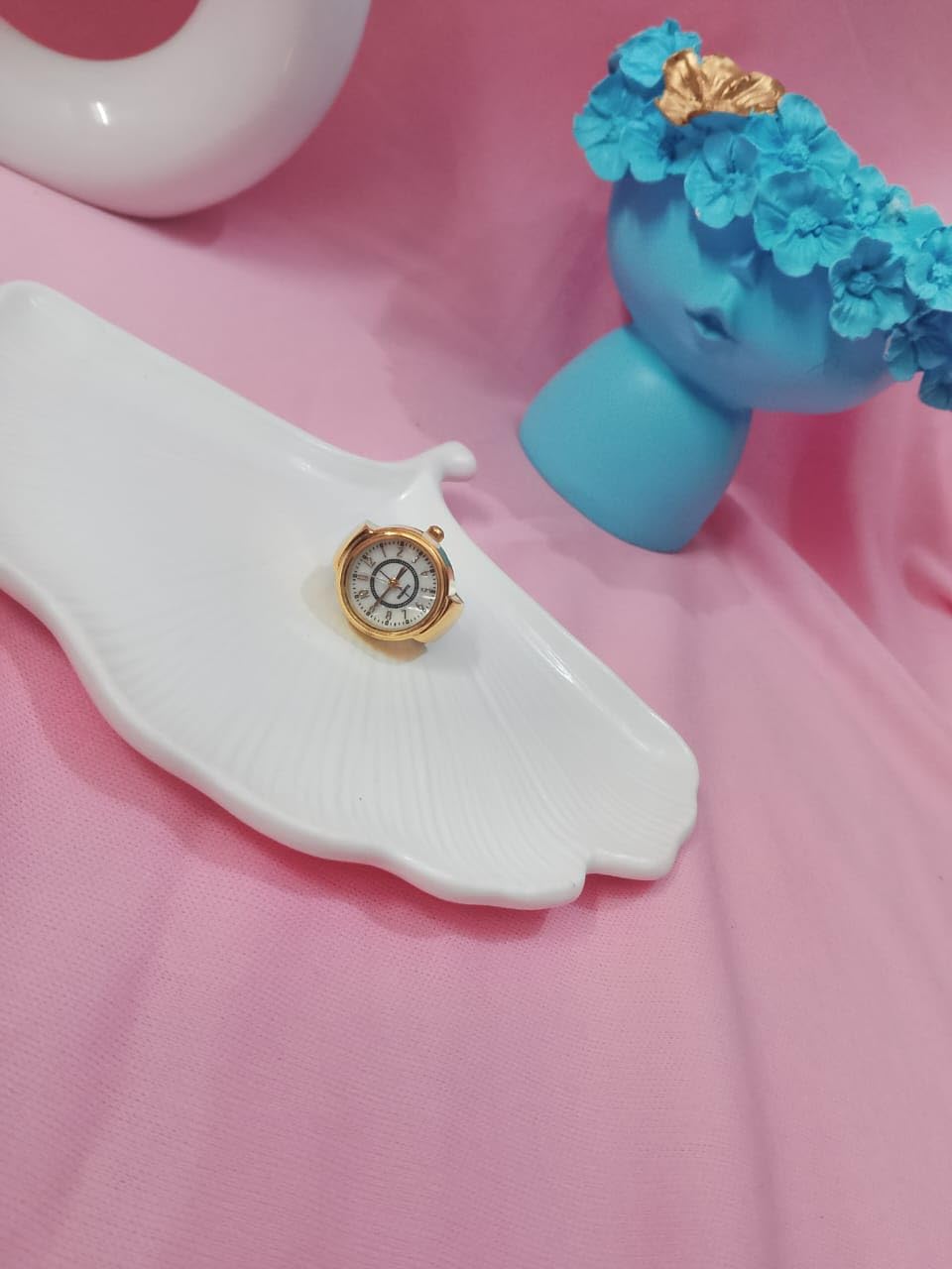 Golden Ring Watch for Women – Adjustable Quartz Ring Watch, Mini Fashion Finger Clock Jewelry for Daily Wear & Gifting