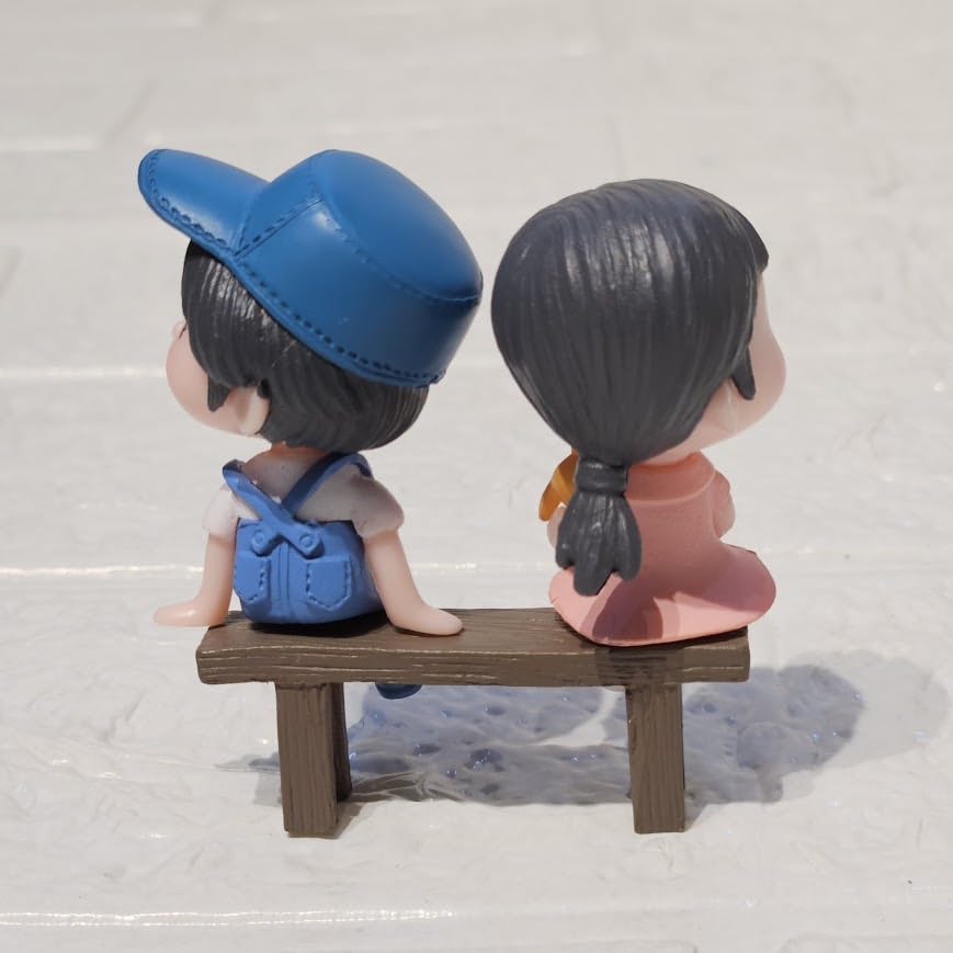 Image of Miniature Purple Couple Figurines, Decorative Dollhouse Accessories, Collectible Gift Set, Mini Garden Decoration (Blue Cap Couple)