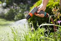 Gardena Comfort Reinigungsspritze: Wasserspritze zum Reinigen und Sprühen, mit Impulsauslöser und Dauerarretierung, frostsbeständig (18303-20) – Ansicht 3