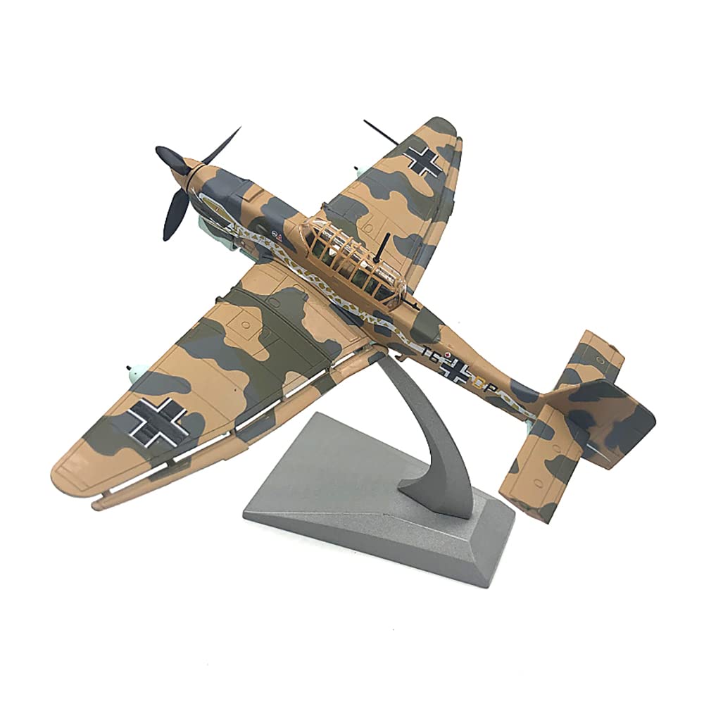 Avion de chasse de la Seconde Guerre mondiale avec un symbole nazi sur