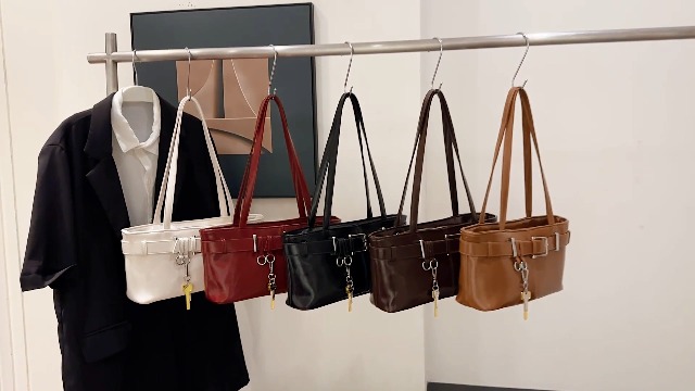Bolso tote de paja tejido a mano para mujer miniatura 7