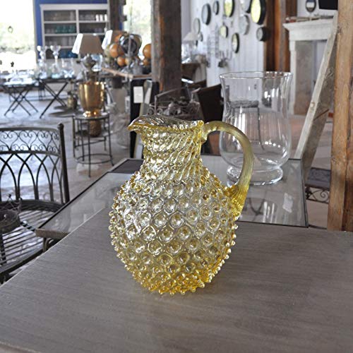 CHEHOMA - Jarra de cristal con decoración en punta de diamante y mango ancho - Acabado amarillo y robusto - Jarra de agua de 2 litros o jarrón de mesa - Altura: 23 cm - Amarillo