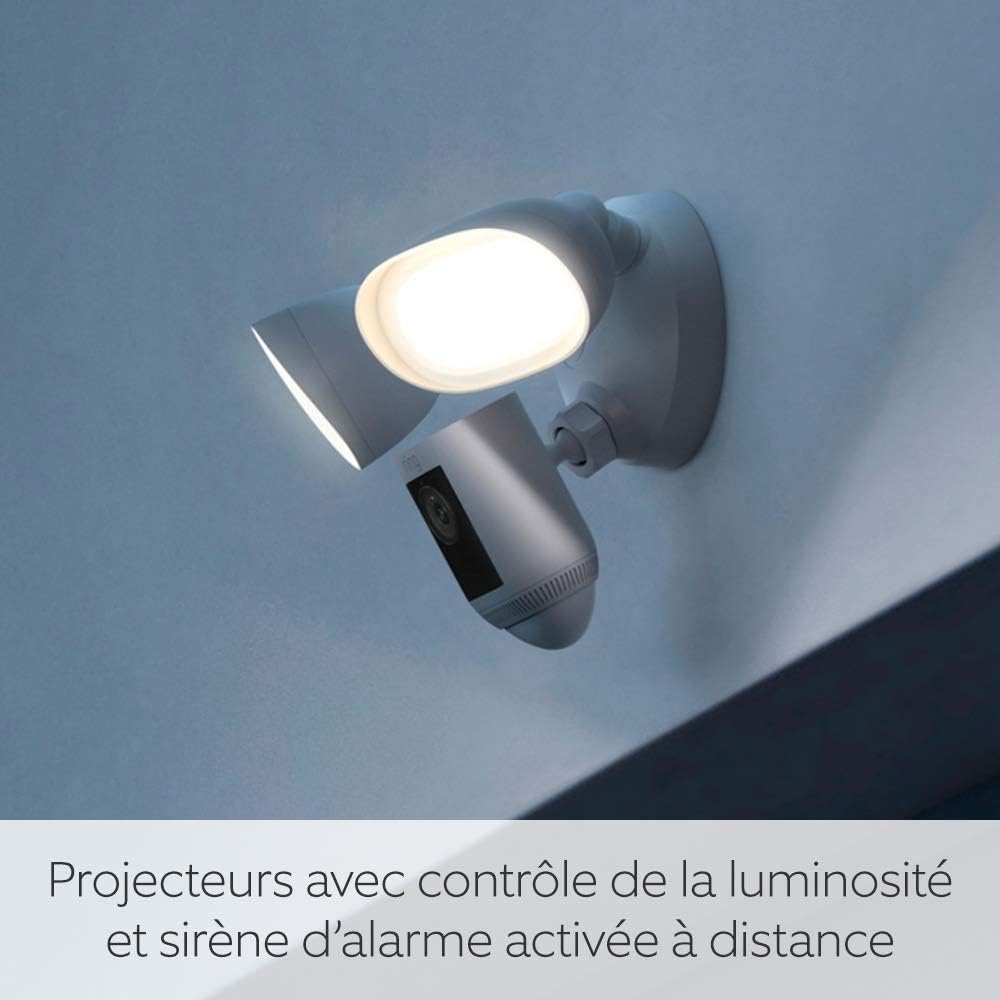 Ring caméra Floodlight Pro filaire (Floodlight Cam Wired Pro) |Vidéo 2K avec Ring Vision, détection de mouvements 3D | Essai gratuit de Ring Home pendant 30 jours |2 Caméras