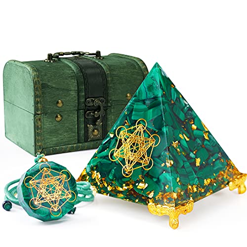 Soulnioi Orgone Pyramid Chakra Protection Kit, Malachite Healing Crystals Pyramid & Necklace Set Meditation Accessories Room Decor, Best Spiritual Metaphysical Gift for Beginners Women Men Mom Dad