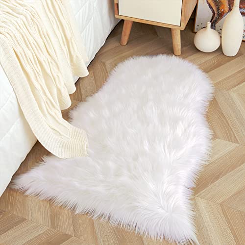Yj.gwl Soft Faux Sheepskin Fur Area Rug, Luxury Fluffy Rug For Sofa Bedroom Living Room Nursery, Shaggy Chair Cover Seat Pad Plush Carpet 2 X 3 Feet Irregular White #TOP1