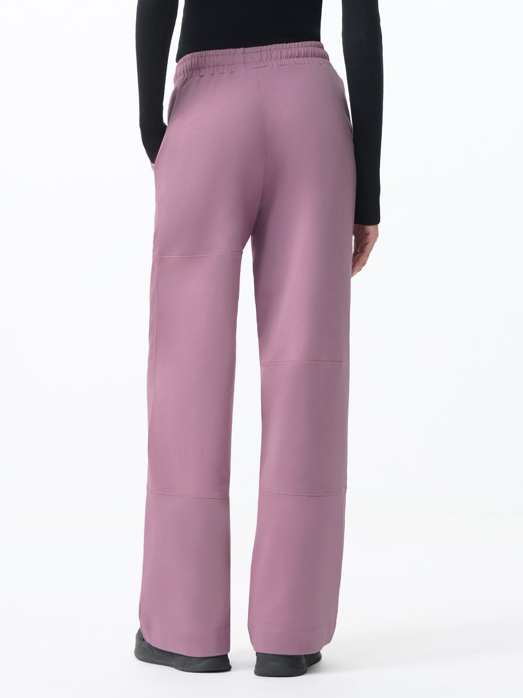The Souled Store Peanuts: Happy Snoopy Damen-Jogginghose mit elastischem Bund, malvenfarben, bedruckt, Baumwoll-Fleece, ausgestellte Passform, leicht, für alle Jahreszeiten