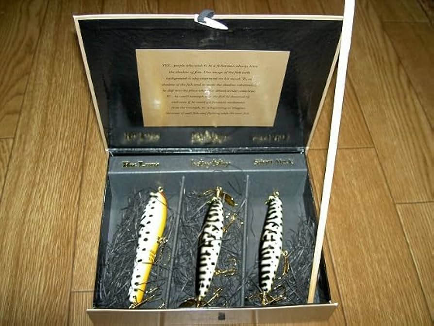 Amazon.co.jp: saurus 10th anniversary : Toys & Games