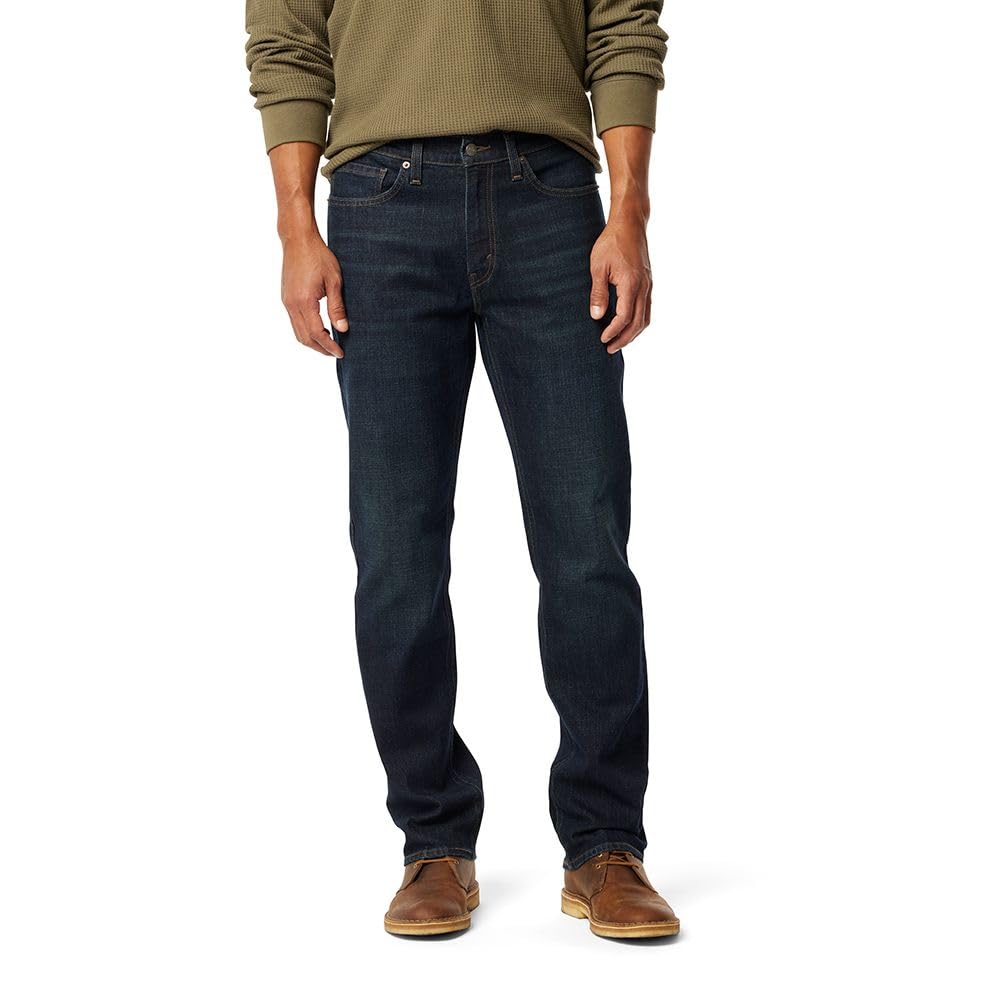 Jeans Jeans de modelagem atlética Levi Strauss Signature GoldMasculino em promoção! Veja a oferta e mais achadinhos de Calças 2 Hoje é o melhor dia para comprar Jeans Jeans de modelagem atlética Levi Strauss Signature GoldMasculino com aquele preço maroto! Promoção! Aproveite a oferta! 2