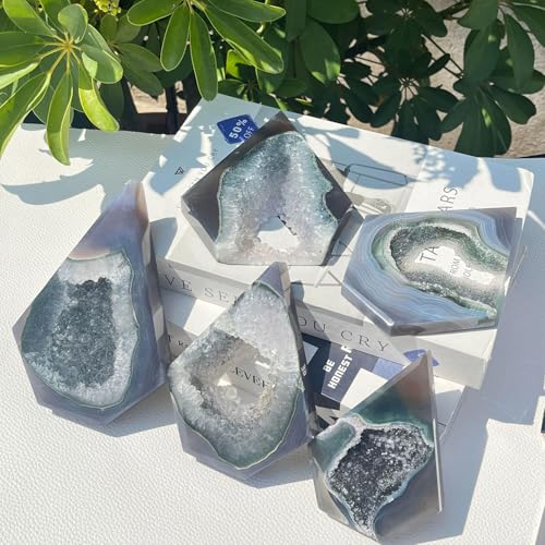 Geode de cristal de soie grise en losange pour sublimer votre salon ou bureau