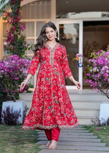 Image of MANHAREE | Women's Rayon Kurta with Pant & Dupatta Set