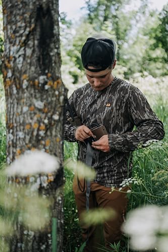 Image of Muddy Men's Dv8 Ambush Lightweight Long Sleeve