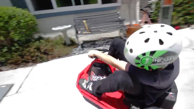Razor High Torque Motorized Outdoor Drifting Crazy Cart Ride with