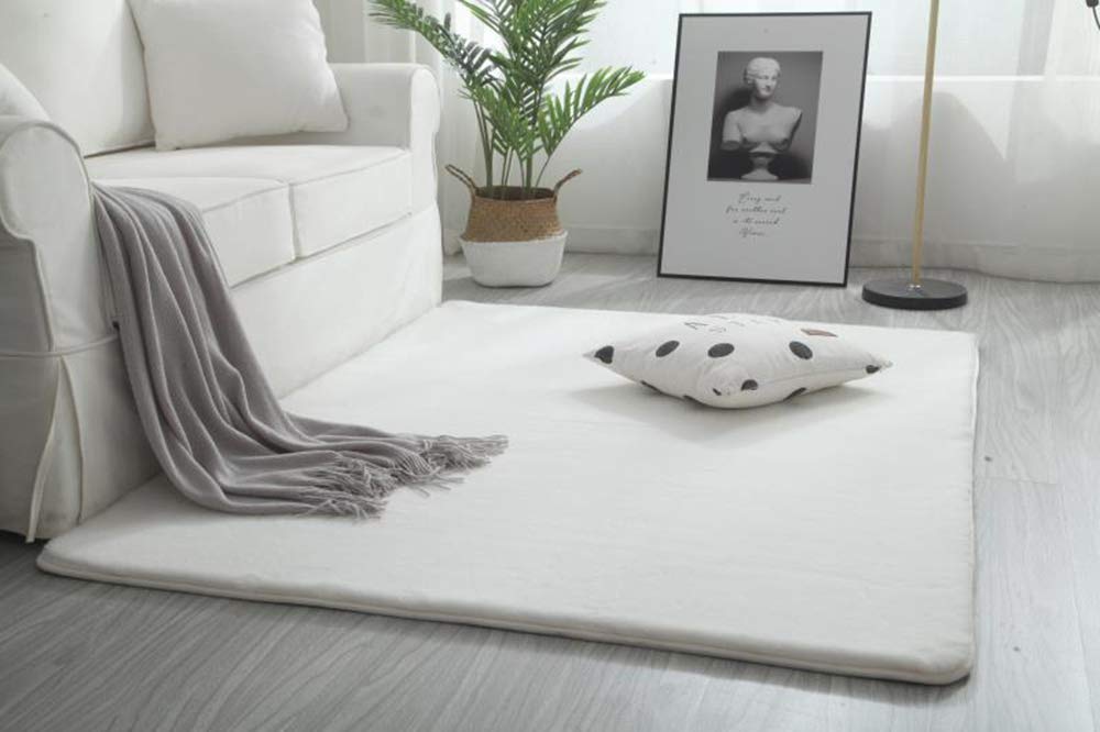 Tapis de lapin imitation épais et doux couleur beige pour un confort de chevet haut de gamme