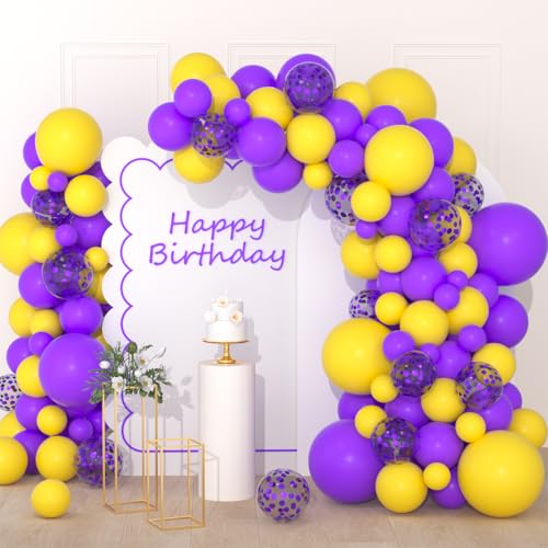 Ballons jaunes et violets de basket-ball pour fête et mariage mémorable