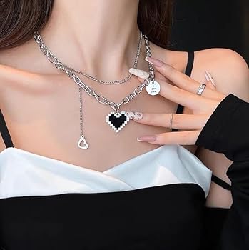 希少!!美品✨シャネル　ヘアバンド　パイル地　ハート♥スター⭐️ボーダー 希少!!美品✨シャネル ヘアバンド パイル地 ハート♥スター