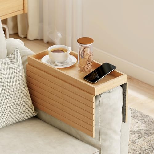 HOMCOM Bandeja de Brazo para Sofá de Bambú, Bandeja para Reposabrazos de Sofá Plegable y Flexible, con Base Antideslizante, Mesa Lateral para Aperitivos, Teléfonos, Mandos y Bebidas, Natural