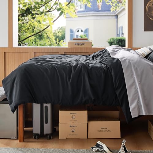 Image of Bedsure Twin /Twin XL Duvet Cover, Soft Double Brushed Bedding Set, Black | For Kids & Adults, 68 inchx90 inch Comforter Cover, Hotel Luxury, All Season, Breathable, Easy Care, Lightweight, Zipper Closure